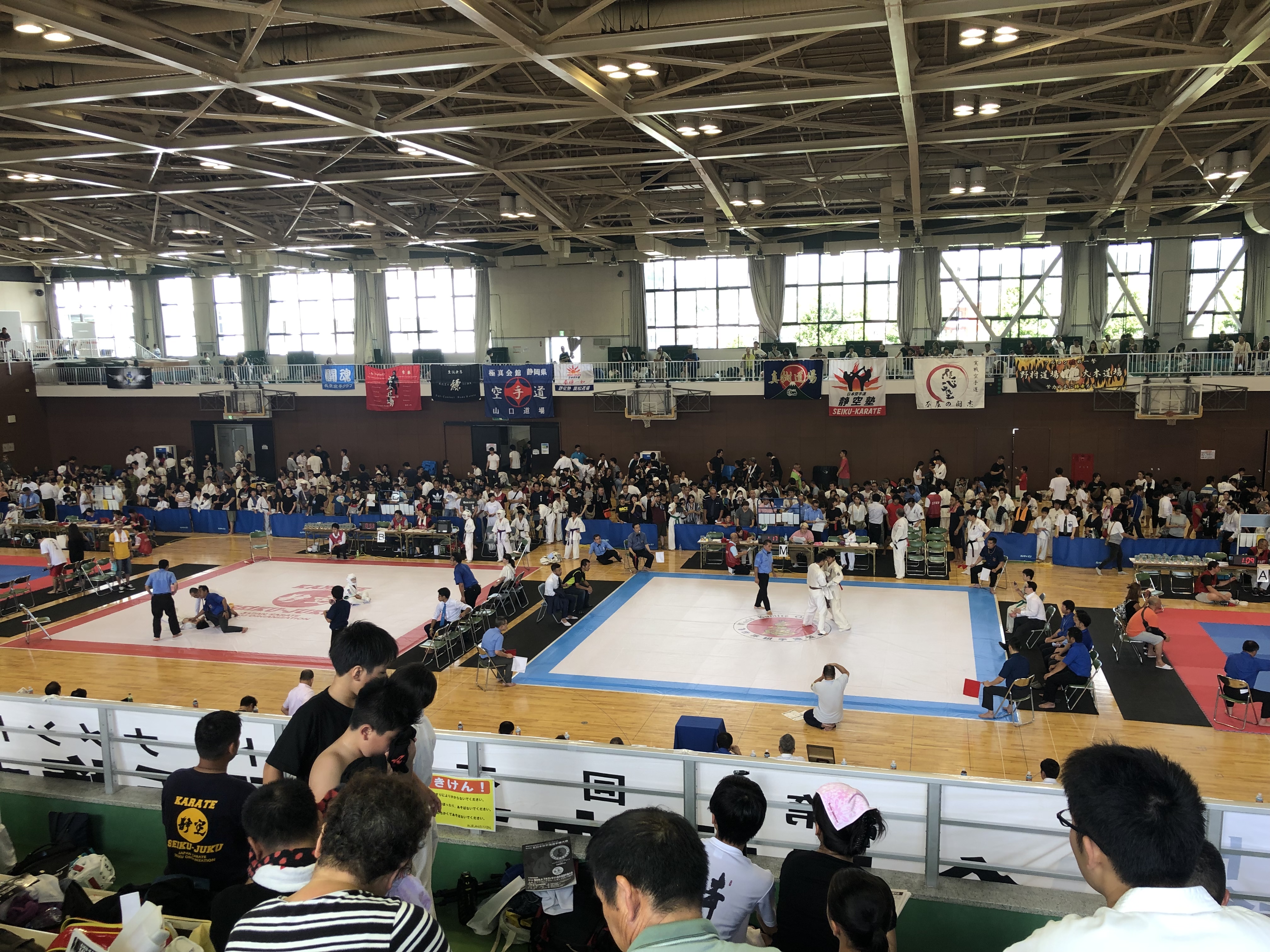 92B67BFC-125F-493C-9019-810C3736CFB0