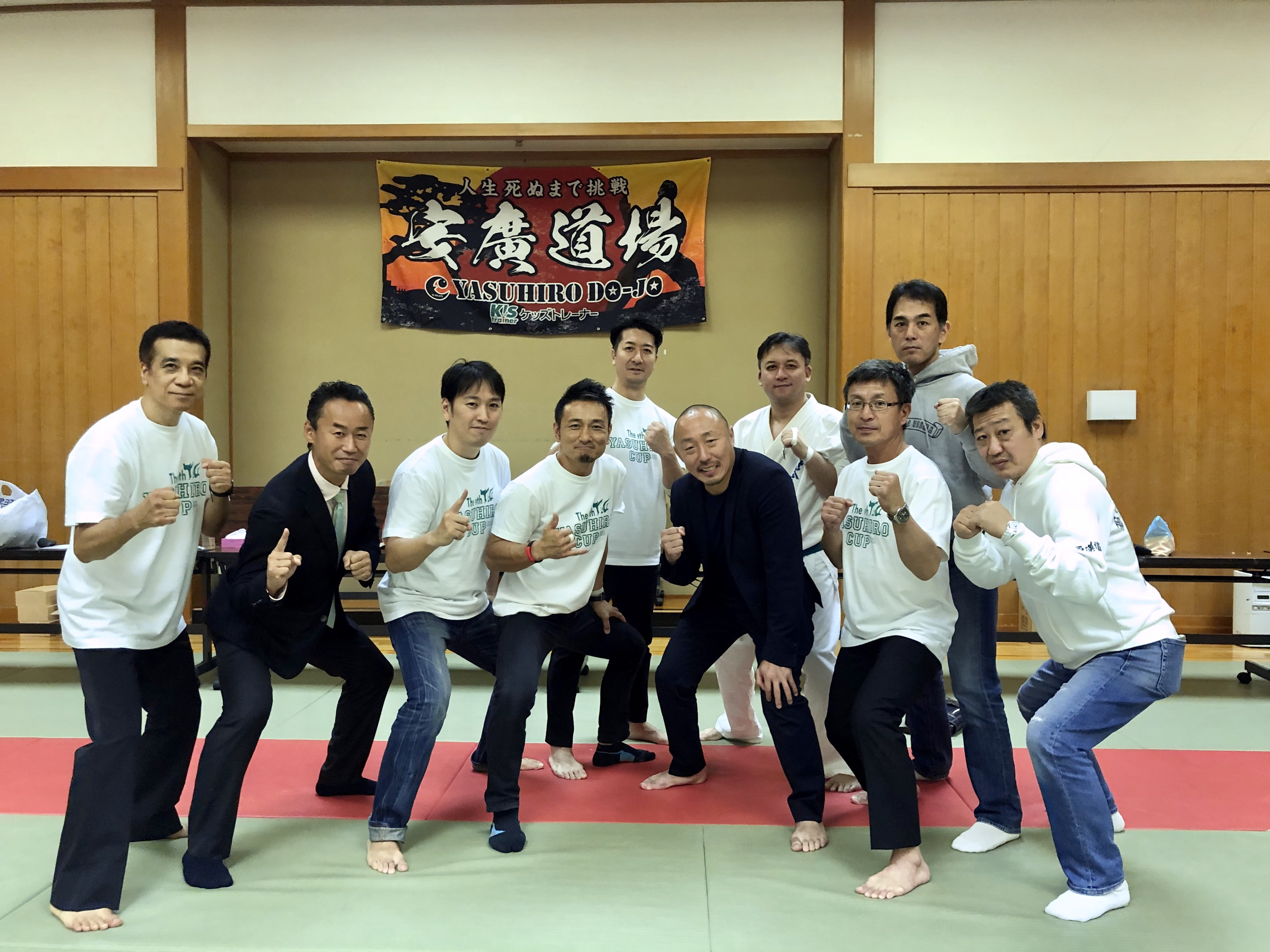 698B9740-53B0-40A2-BEAA-25E1CF6B8F83