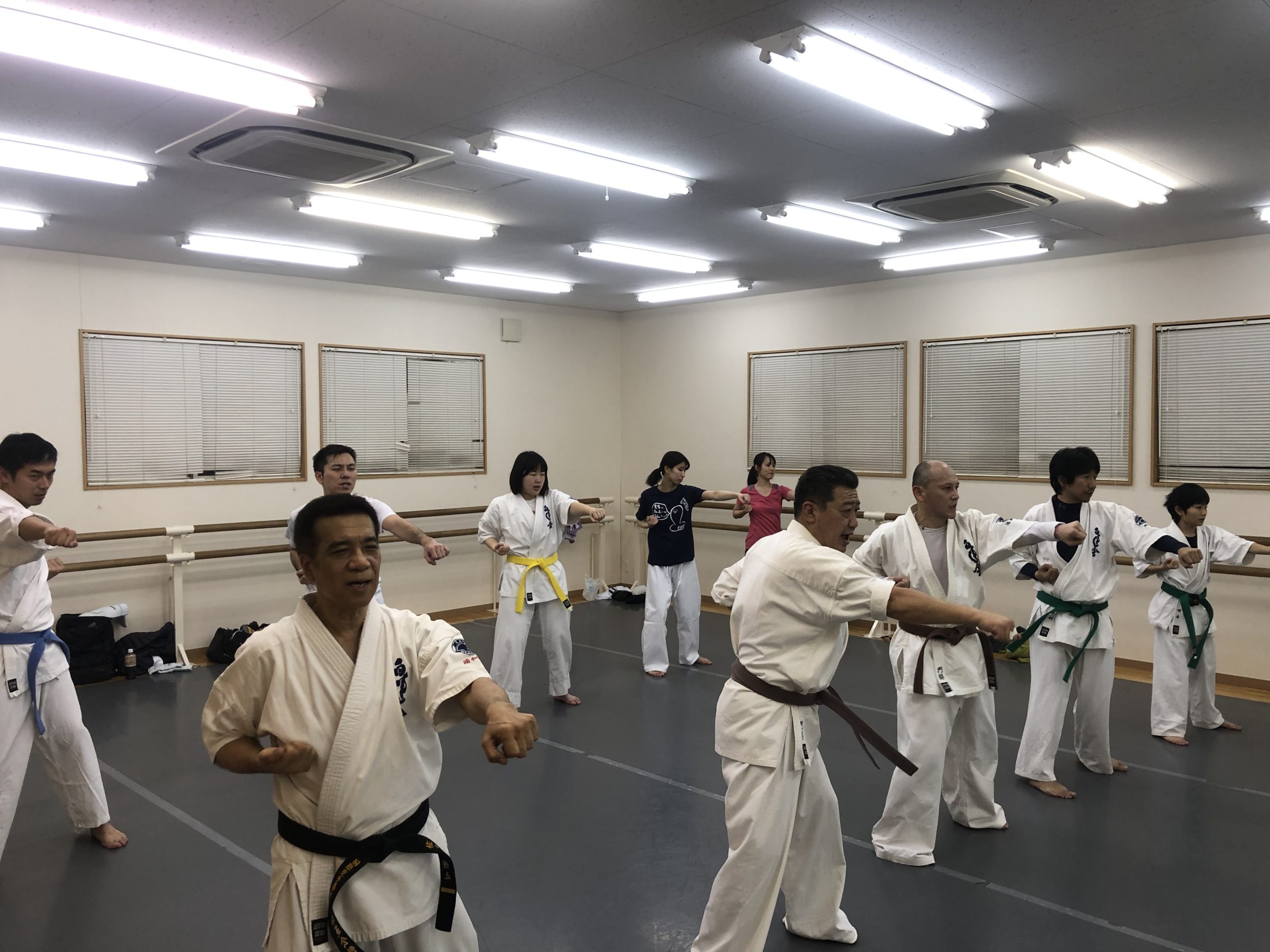 421BD929-7C3F-4132-B5F1-4262FECEACA1