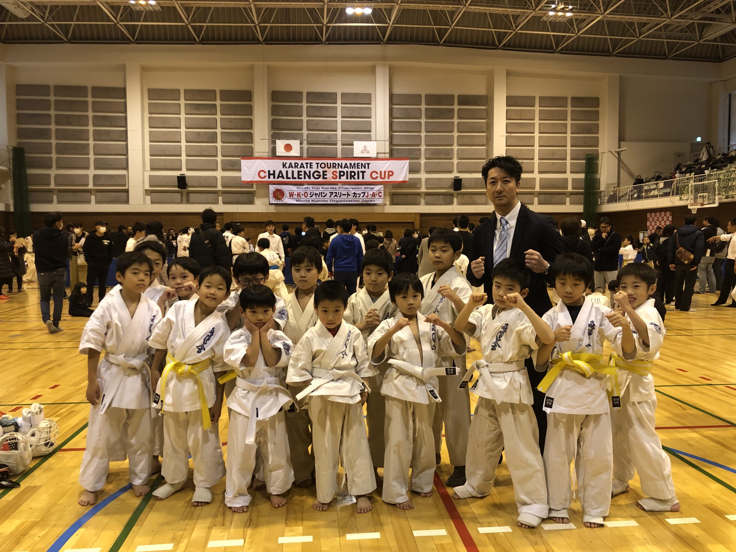 5F38B444-2DFB-4C48-A89A-8C59244FBB89