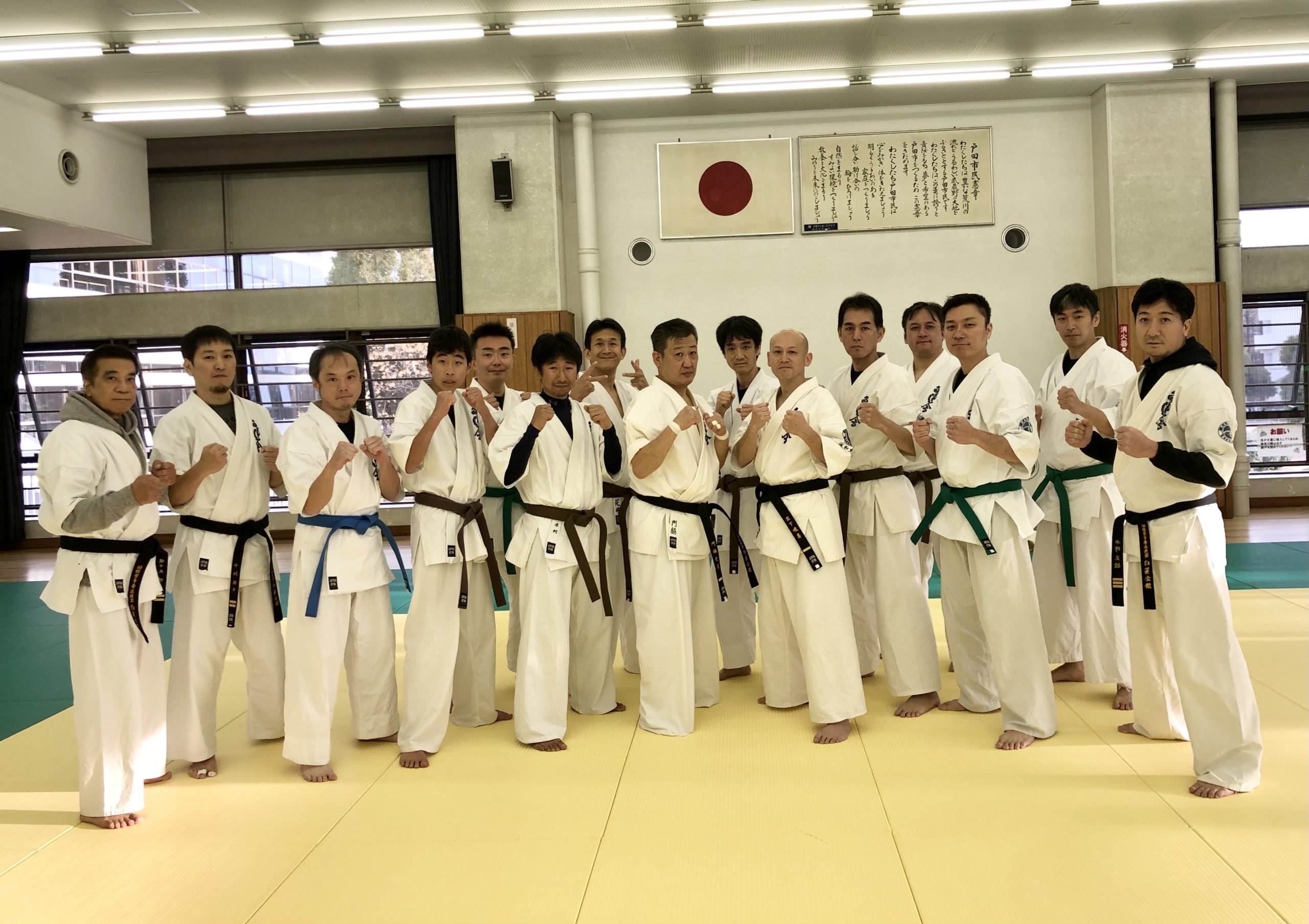 EACEE0D9-4ADE-4057-A28D-FADCF8240265