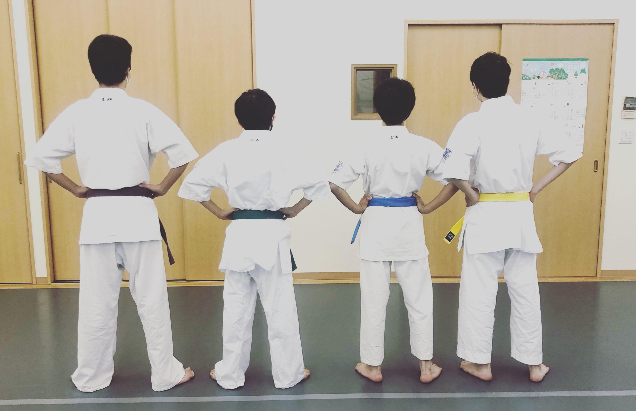 AEAD5F07-9762-4C5B-9832-E2819DD1E3E4