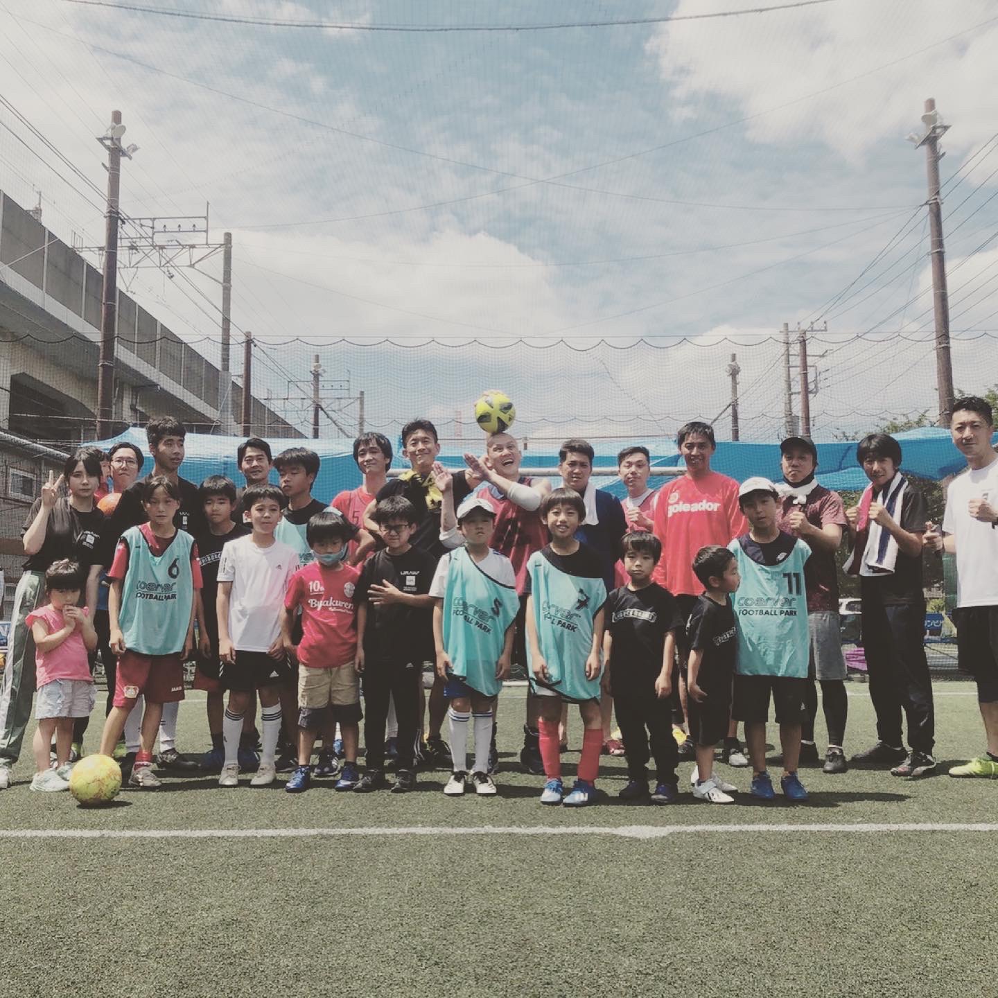 EA9ECB0D-0E3E-43D1-94E5-B3AC897E30A0