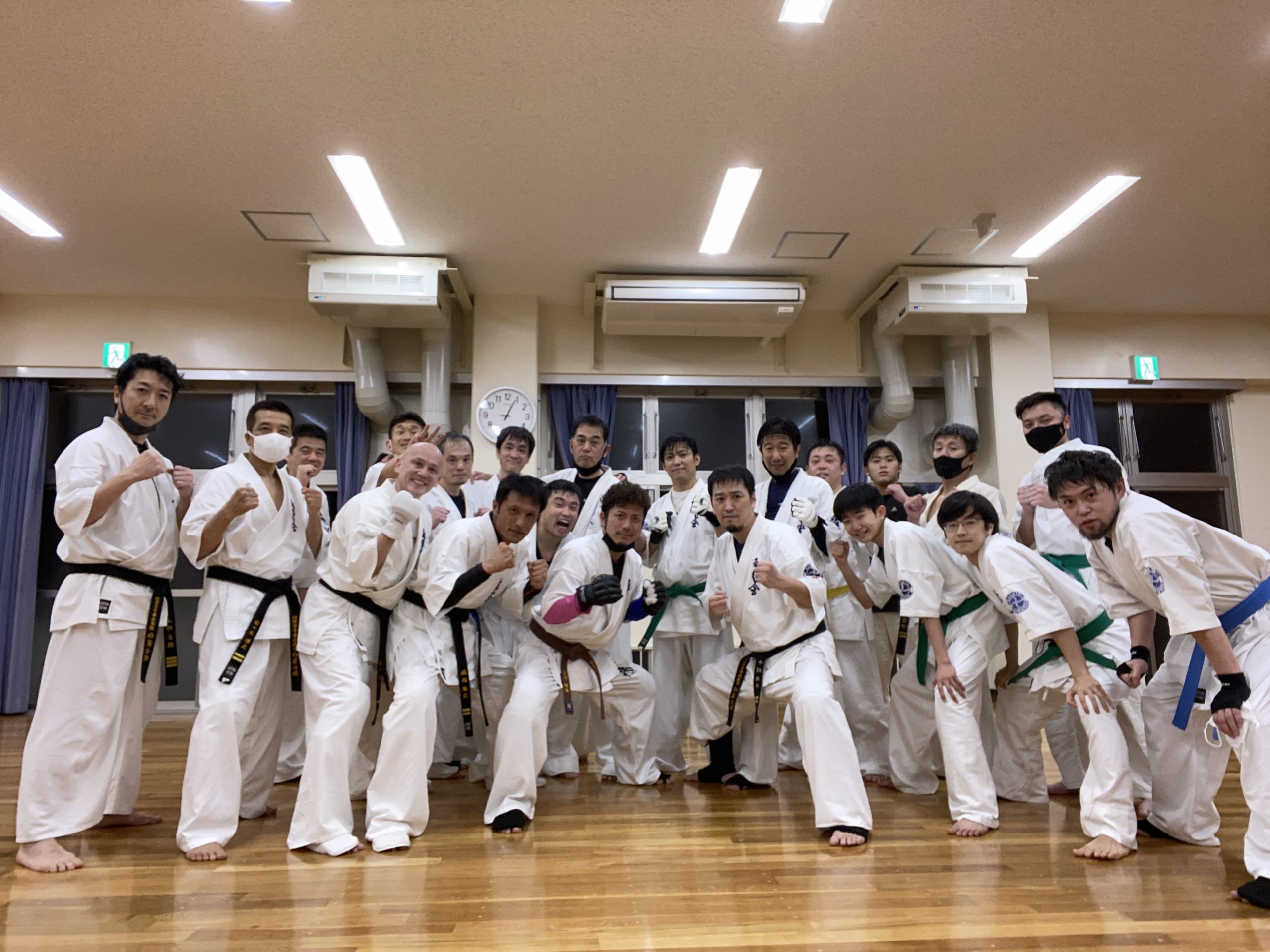 E0552FFC-D8DC-4C24-B033-C74CDEB7580D